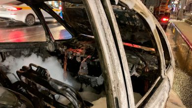 Фото - Неизвестные сожгли три седана Hyundai Solaris на парковке автосалона в Челябинске